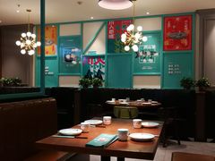 卡座-川人百味(金安中央大街店)