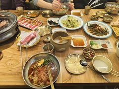 -青瓦餐厅·生鱼片·韩园烤肉(西塔店)