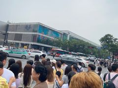 -全家便利店(杭州龙翔桥地铁站店)