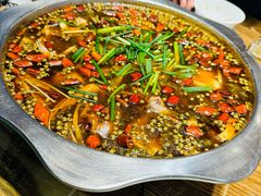 -乡土特色.冷锅鱼.牦牛肉汤锅