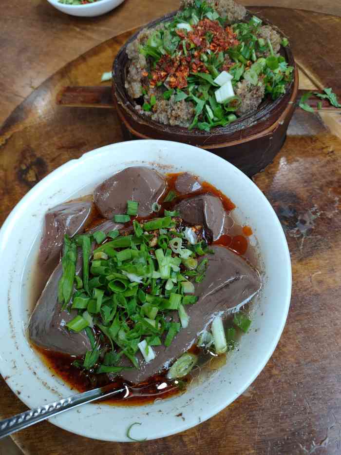 杨记苏稽桥头跷脚牛肉-"这一圈其实翘脚牛肉还蛮多的,这一家应该是.