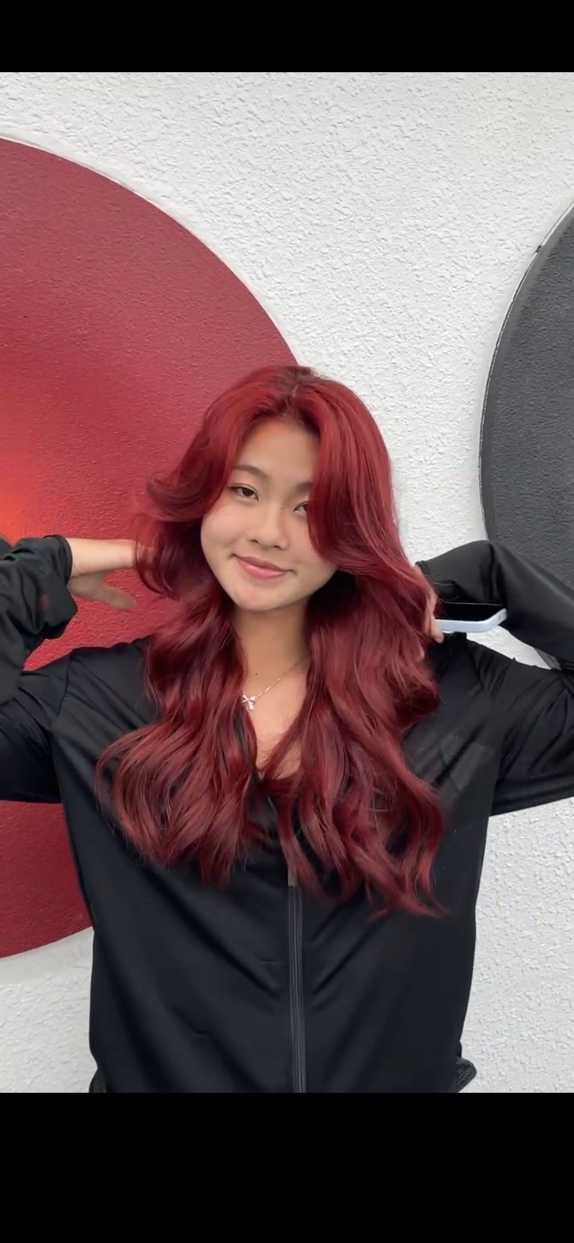 卷发女神的红色诱惑