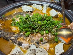 鲜青椒葱葱味烤鱼-探鱼·鲜青椒爽麻烤鱼(北京路天河城店)