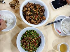 -笨罗卜浏阳菜馆(太平街店)