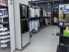 -迪卡侬(高新万达店)