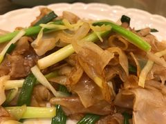 炒陈村粉-沙龙酒家
