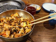 -明洞阿姨·韩式酱蟹烤肉·创意料理(三元桥店)