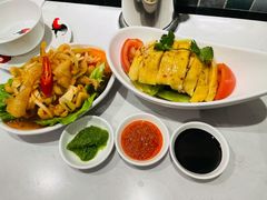 海南鸡-滕记星发餐室·新加坡菜(巨鹿路店)