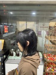 -镁连社·美联社