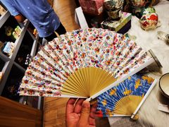 -钟书阁(珍园店)