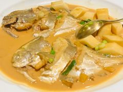 家烧白扁中鲳鱼-甬府小鲜(万象城店)
