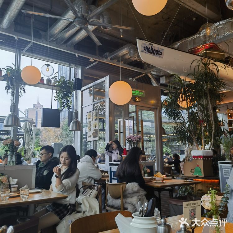 午餐吃了这家西餐厅，赞！
