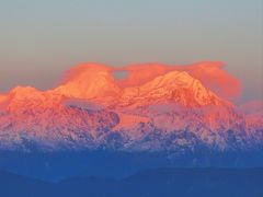 -牛背山