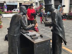 -海口骑楼小吃街