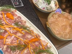 -得意咚瓜·顺德鱼生·冬瓜火锅(深圳首店)