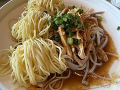 鸡丝凉面-渝信川菜(南滨店)