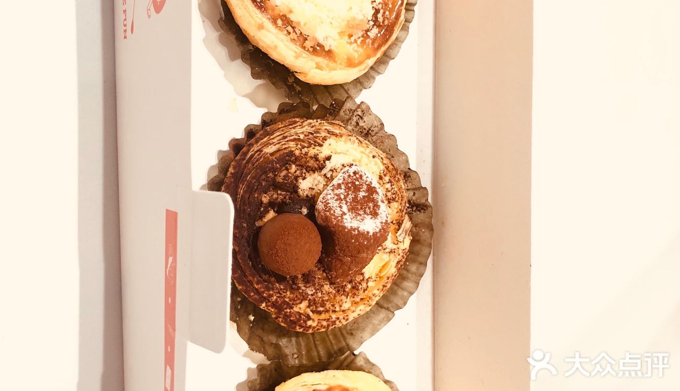 不容错过^_^ 服务员很是热情，耐心地向我介绍