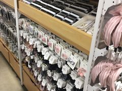 -名创优品(河南郑州健康路2店)