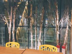 -新华里咖啡书吧(新华书店小寨店)