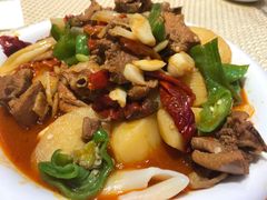 -巴扎美食·新疆菜·西域歌舞表演餐厅(新疆大厦店)