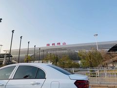 -深圳坪山站