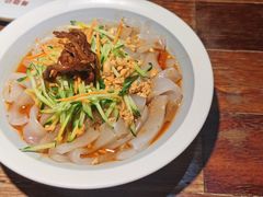 东北大拉皮-前海沿·青岛菜(大拇指广场石老人店)