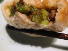 -巷子里小酒馆(繁荣路店)