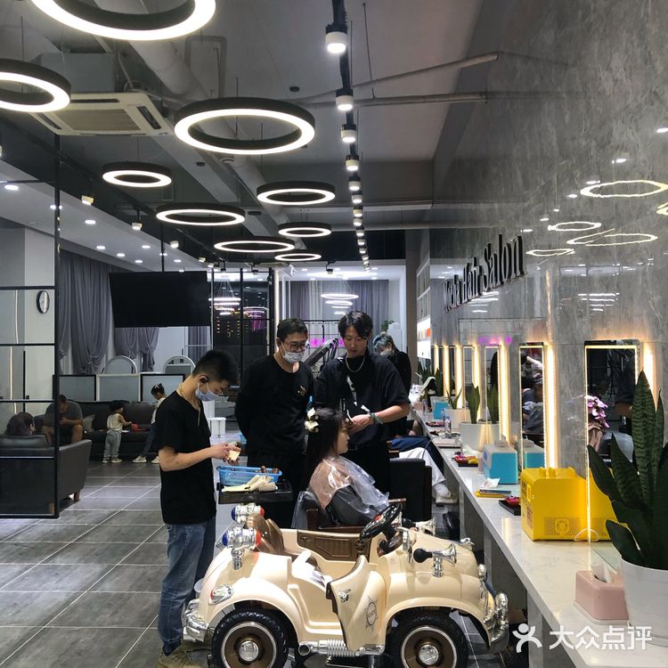 一家来了绝对不会让你失望的理发店💈