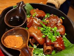 个旧烤猪蹄-云海肴云南菜·蒸汽石锅鱼(北京良乡华冠店)