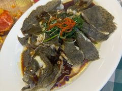 -快乐海鲜酒楼(滇池路店)