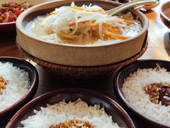-吃饭皇帝大土家民族菜(正大广场店)