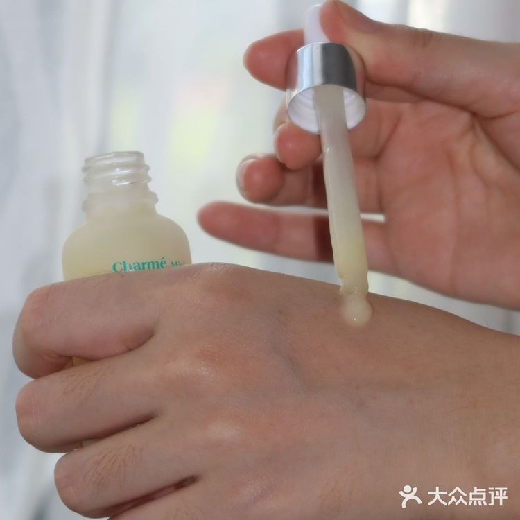 雅顿的平价替代精华