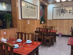 -芦茨金富饭庄·25年老字号·专做稻草鸡