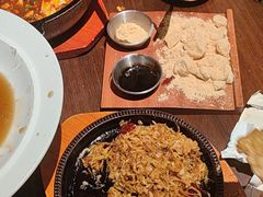 -大同江朝鲜菜•长春地标美食(绿园吾悦广场店)
