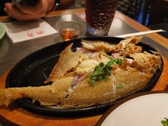 -潮界(LU·ONE凯德晶萃广场店)