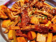 -徐记小怪兽肉蟹煲店(哈西万达金街店)