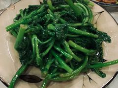 -圣厨牛腩(青春岛社区玉寿苑店)