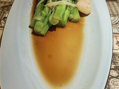 油淋脆菜心-绿茶餐厅(深圳龙华天虹购物中心店)