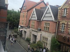 -钟书阁(松江泰晤士小镇店)