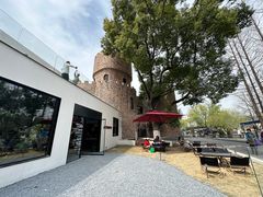 -J Create城市露营咖啡·简餐·宠物(上海动物园店)