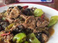 雪菜炒牛肉-坛南湾阿强农家乐.海鲜大排档老字号(福州地标美食店)