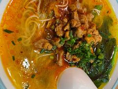 -小杨生煎(白玉兰广场店)