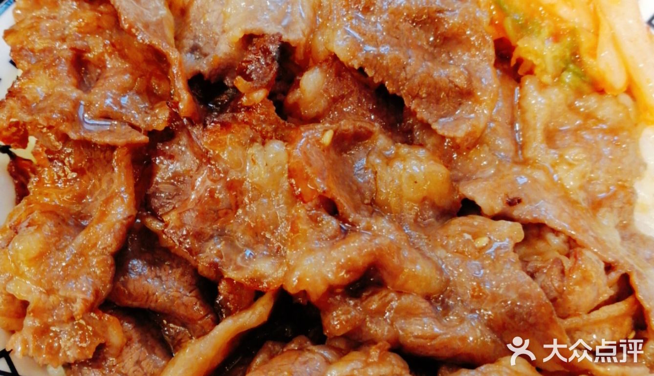 美食日记—美味的牛五花肉饭