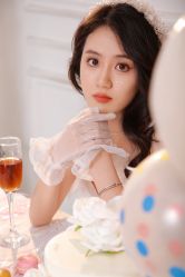 -梦摄影少女写真馆(麦凯乐国际公寓A座店)