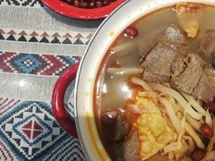 -丽丽三鲜螺蛳粉(田林路店)