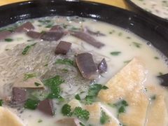 -津津老鸭粉丝馆(正东路店)