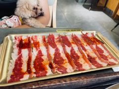 -围炉肉舍•炭烤活鳗•丹东海鲜烤肉(步行街店)