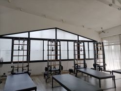 -无界瑜伽普拉提