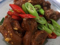 辣炒秘制滷猪蹄-静一餐厅·湖北菜(前门创始店)