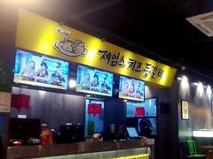 -肥肥虾庄·金牌油焖大虾(杨园滨江时代walk店)